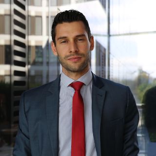 Tutor corporatefinance Axel S.